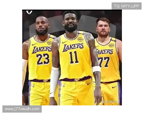 詹姆斯恢复训练积极备战新赛季 力争再创辉煌助湖人冲击总冠军 詹姆斯恢复训练积极备战新赛季 力争再创辉煌助湖人冲击总冠军