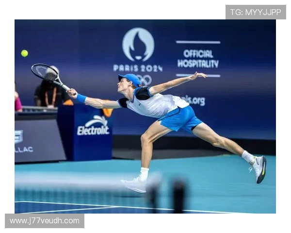 网球赛场唯快不破辛纳强势速胜强敌火力全开表现出色成功晋级下一轮