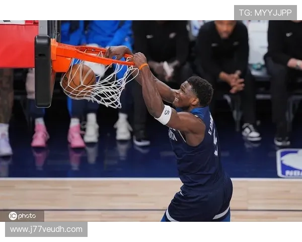 爱德华兹砍下37分引领森林狼大胜爵士迎来胜利狂潮